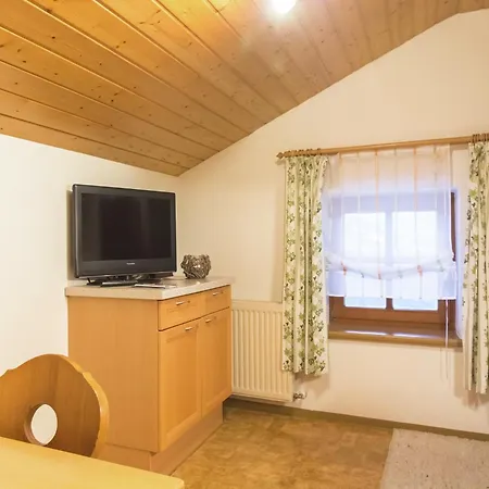 In With Stunning Mountain Views, Cleaning Included