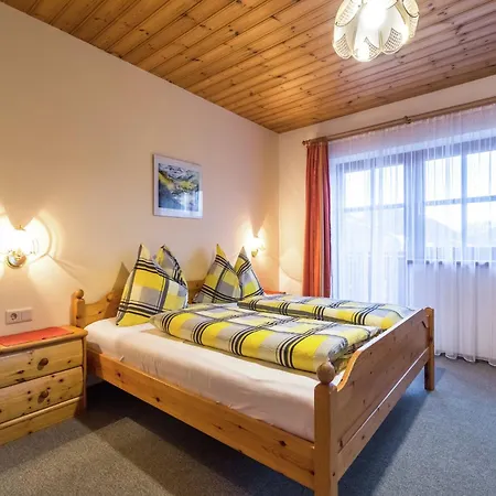 Lejlighed In With Stunning Mountain Views, Cleaning Included *